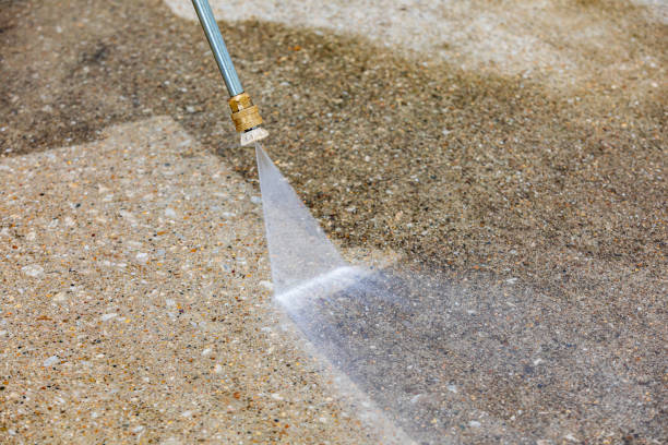 Best Post-Construction Pressure Washing  in Floresville, TX